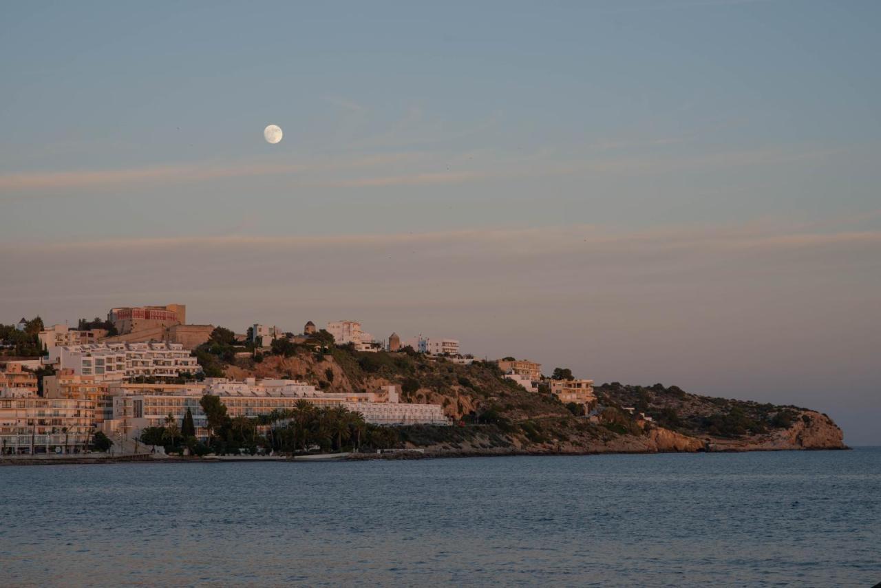 Apartamentos Llobet Ibiza Екстериор снимка