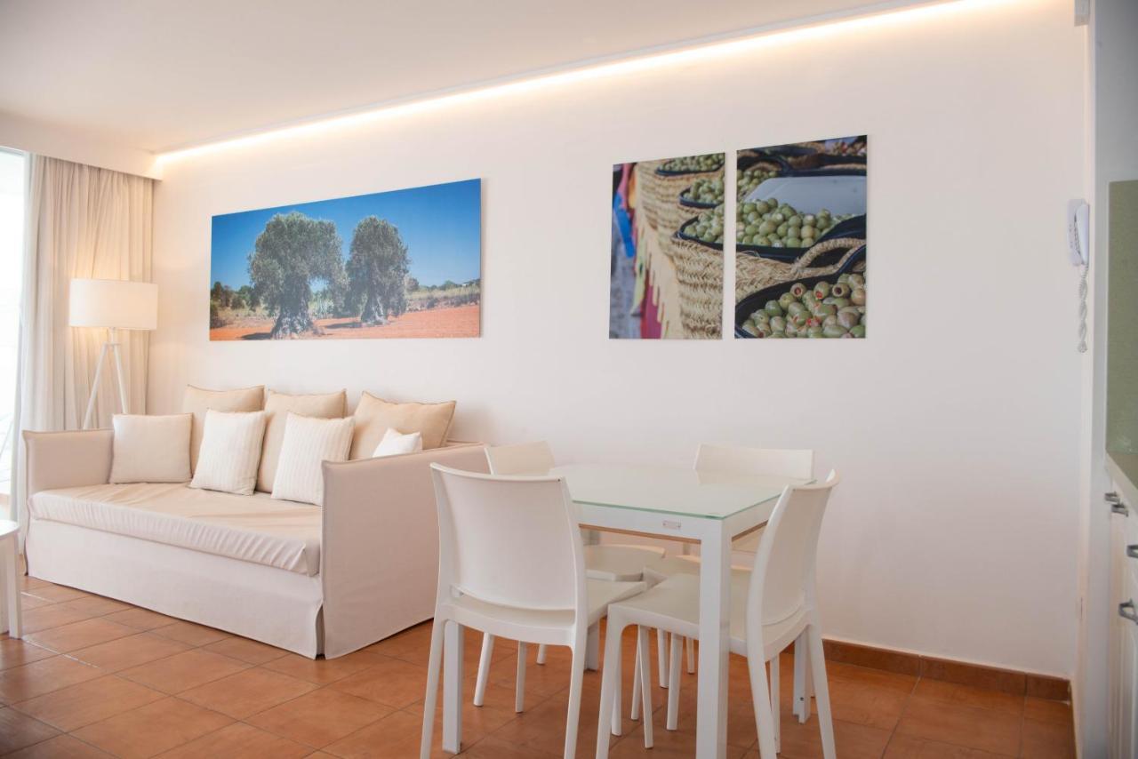 Apartamentos Llobet Ibiza Екстериор снимка