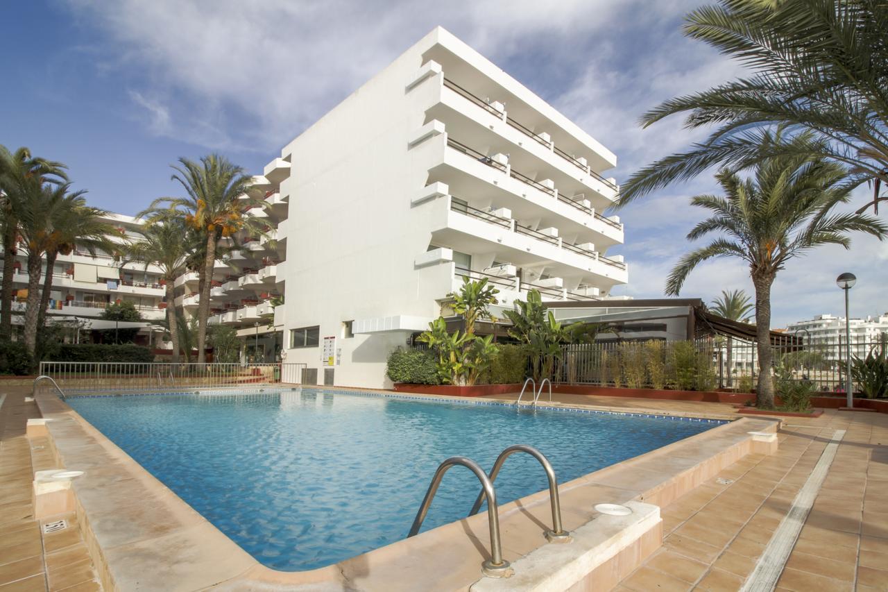 Apartamentos Llobet Ibiza Екстериор снимка