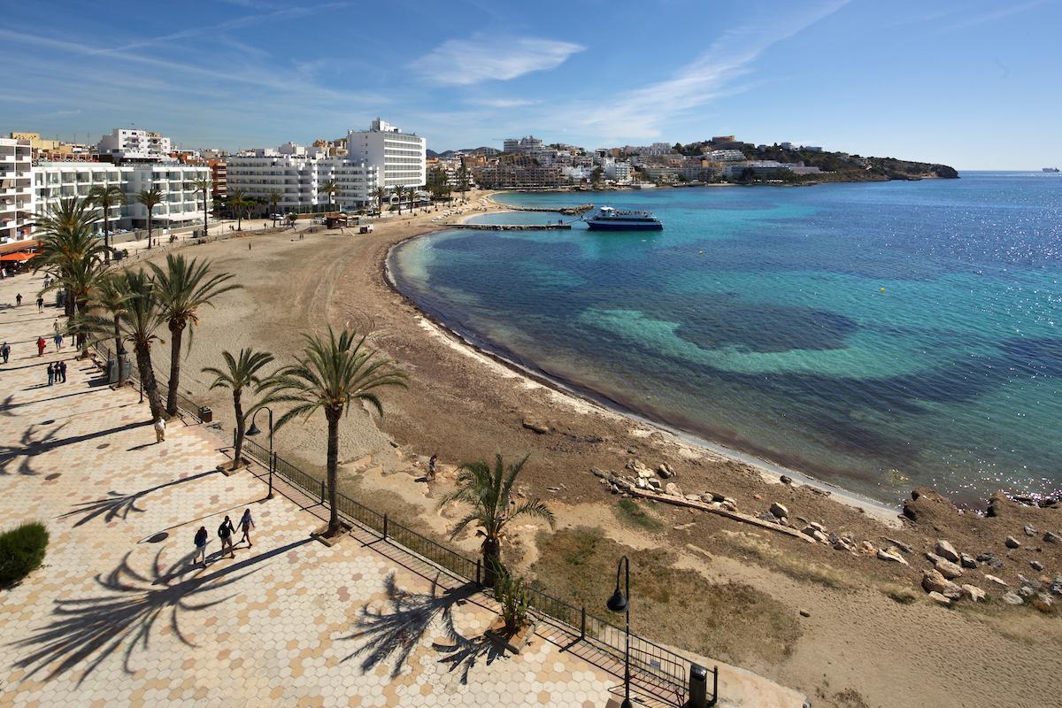 Apartamentos Llobet Ibiza Екстериор снимка